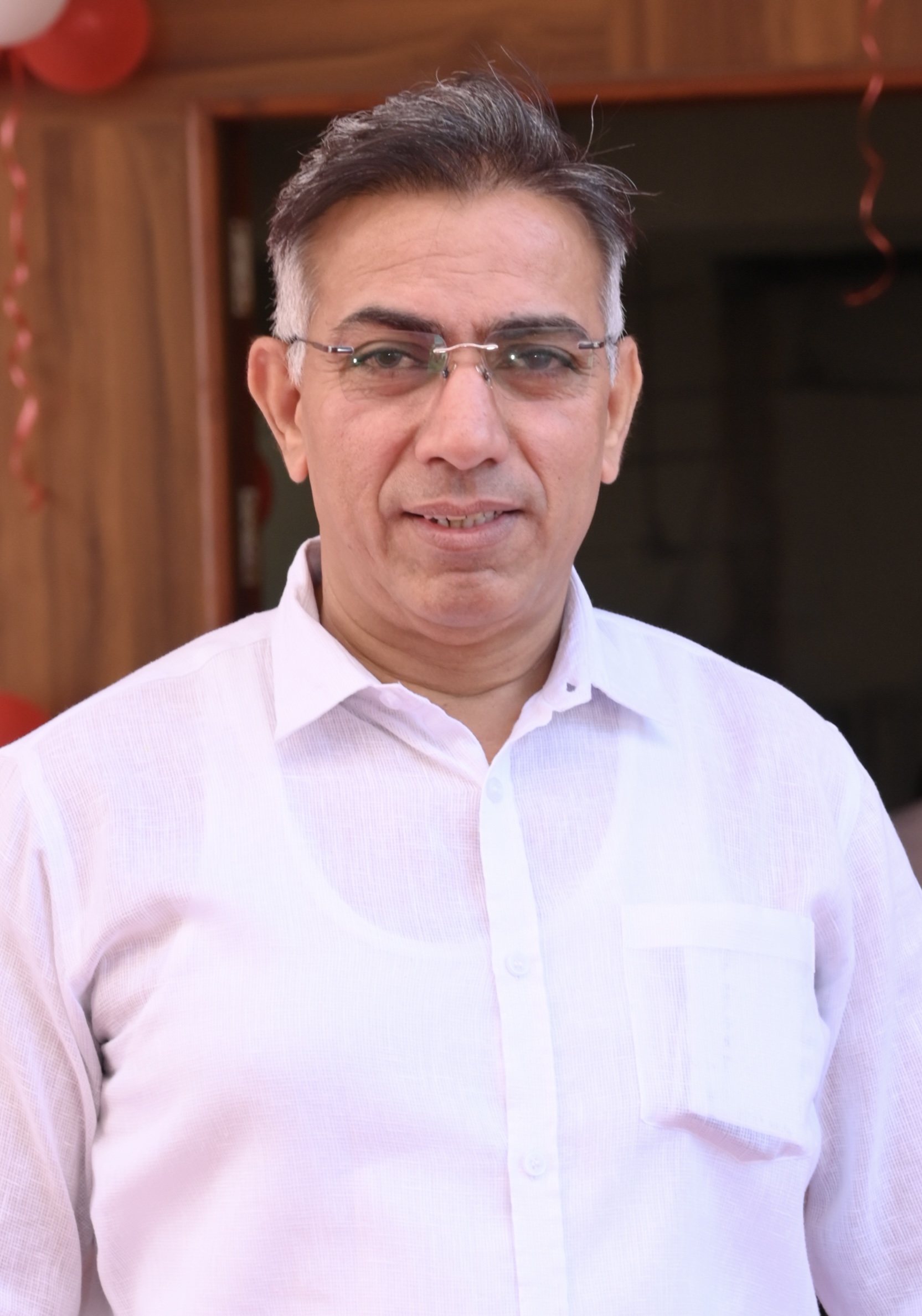 Surender Kumar Laura